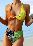 Bikini da donna Tribal multicolore a righe a vita alta senza maniche Halter imbottito regolabile senza fili Beach Boho Sexy Bikini Suit