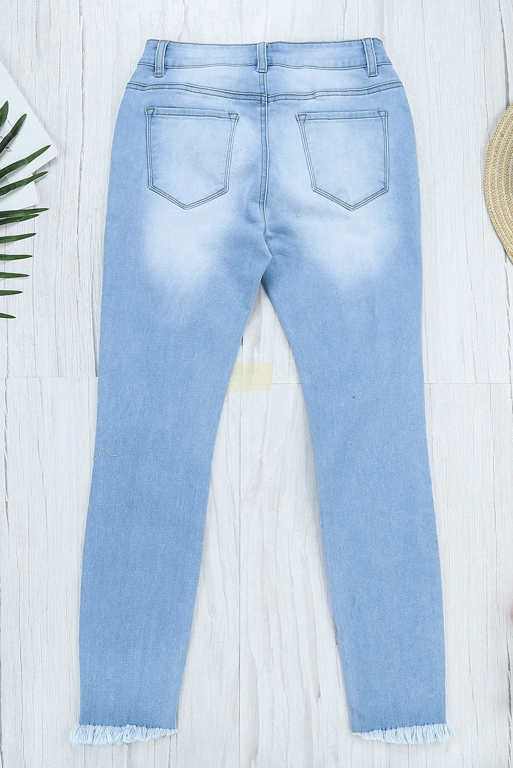 LC78038-4-S, LC78038-4-M, LC78038-4-L, LC78038-4-XL, Sky Blue Light Blue Washed Ripped Jeans