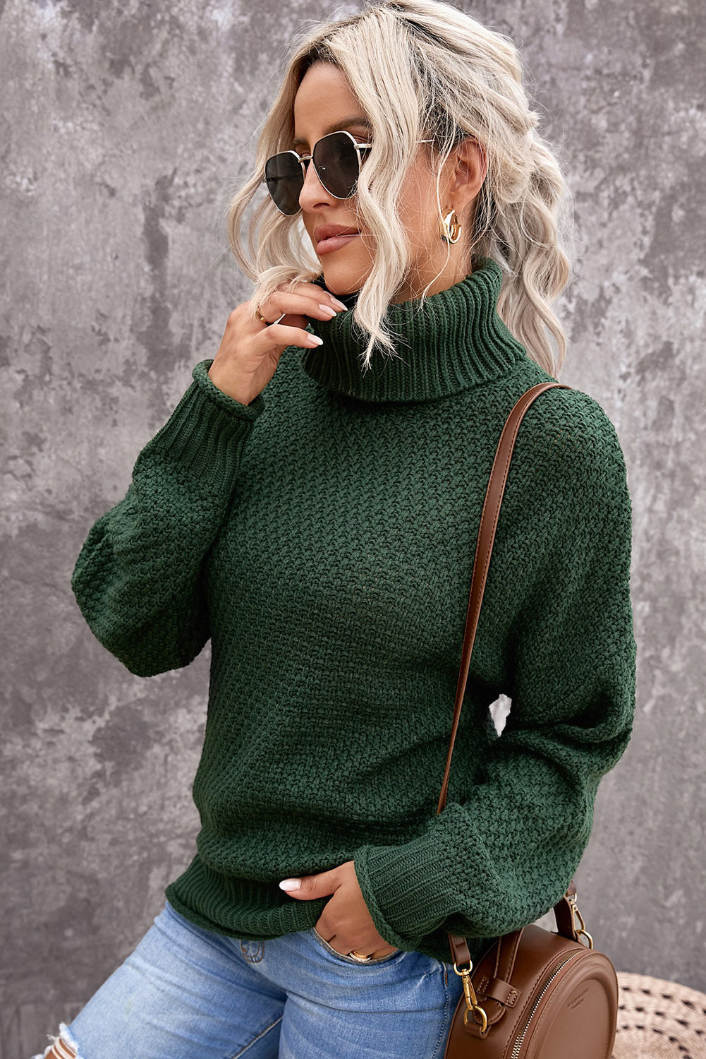 Green Women's Winter Casual Long Sleeve Turtleneck Solid Color Drop Shoulder Cable Knit Sweater Chunky Sweater LC270200-9