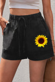 Black Ladies Casual Shorts LC7711001-102