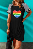 Abito t-shirt manica corta a righe con stampa cuore arcobaleno pigmentato