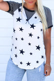 T-shirt con maniche raglan a righe bianche sotto le stelle