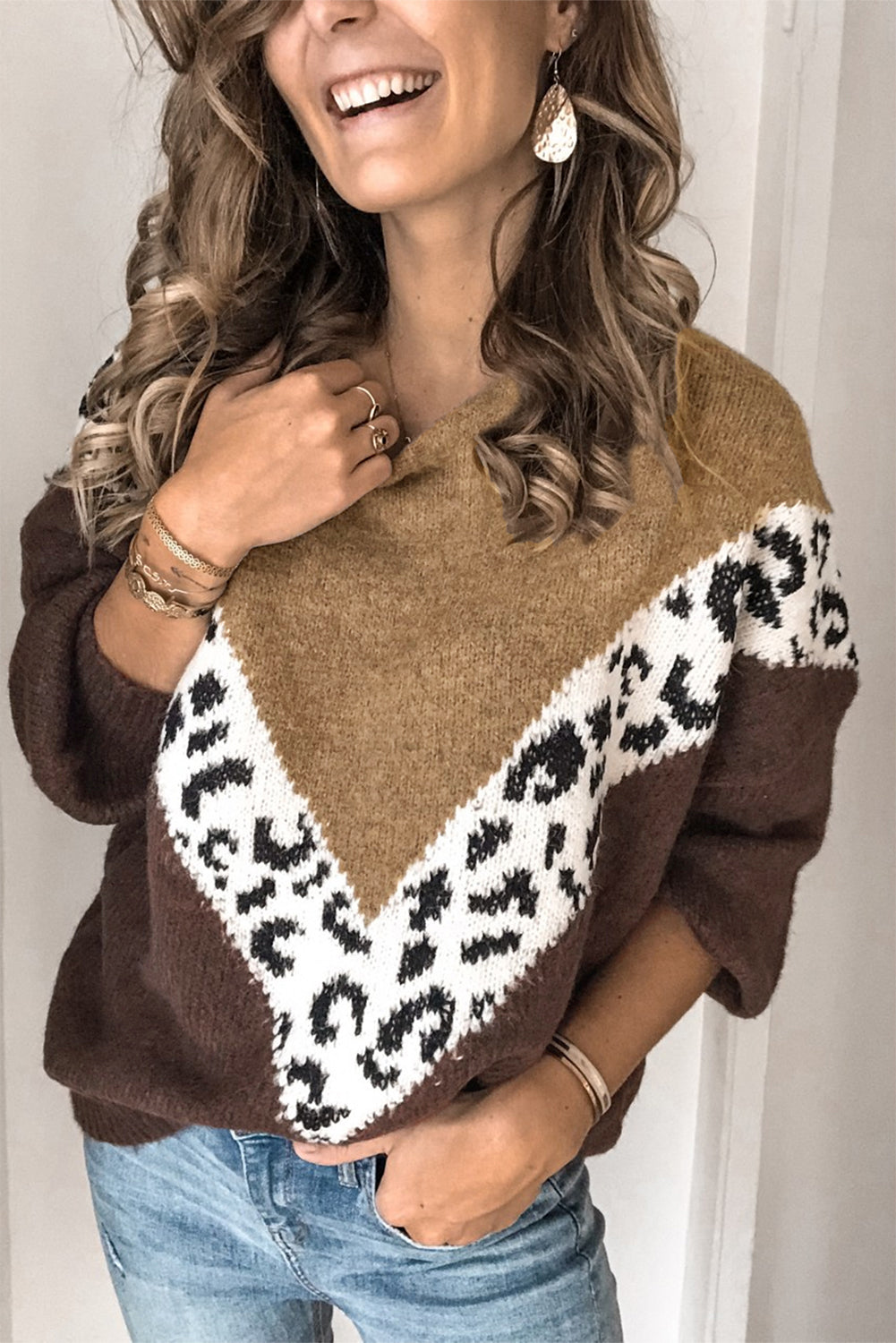 Maglione caldo a blocchi di colore leopardato con comodo girocollo da donna